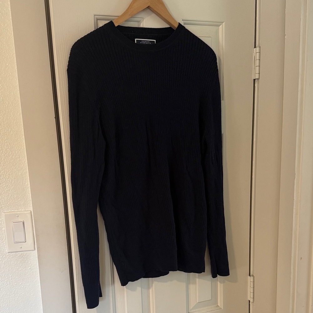 Charles Tyrwhitt Men's Black Crewneck Sweater